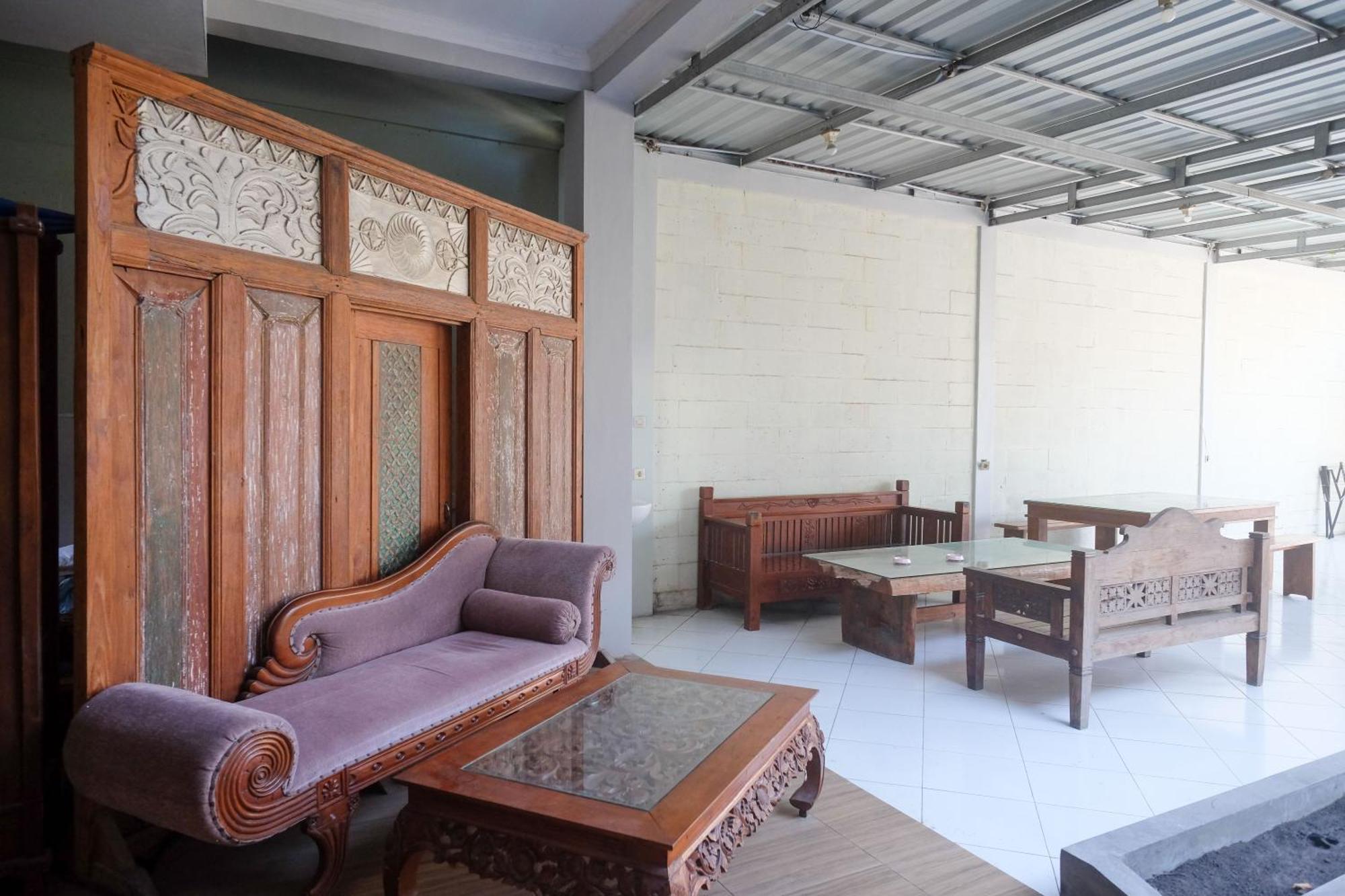 Reddoorz Syariah Near Pakuwon Mall Jogja Kejayan Exteriér fotografie